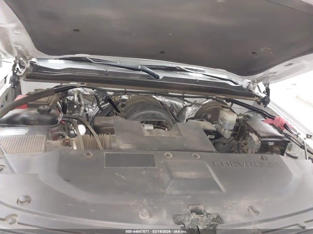 1GNSKJKC0FR193066 Chevrolet Suburban 1500 Lt