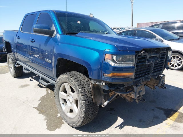 2018 Chevrolet Silverado 1500 2lt მანქანა იყიდება აუქციონზე, vin: 3GCUKREC2JG262764, აუქციონის ნომერი: 44647574