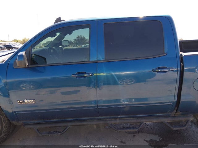 Продаж на аукціоні авто 2018 Chevrolet Silverado 1500 2lt, vin: 3GCUKREC2JG262764, номер лоту: 44647574