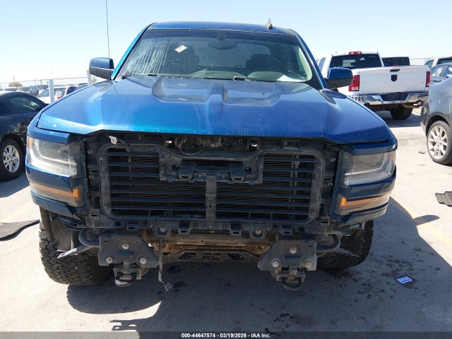 Продаж на аукціоні авто 2018 Chevrolet Silverado 1500 2lt, vin: 3GCUKREC2JG262764, номер лоту: 44647574