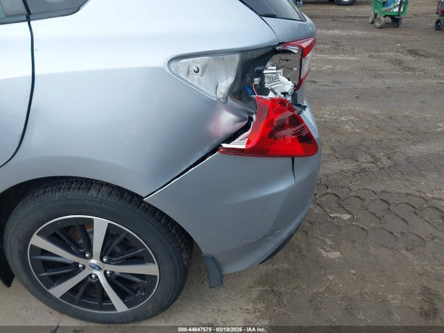4S3GTAC64K3715361 Subaru Impreza 2.0i Premium