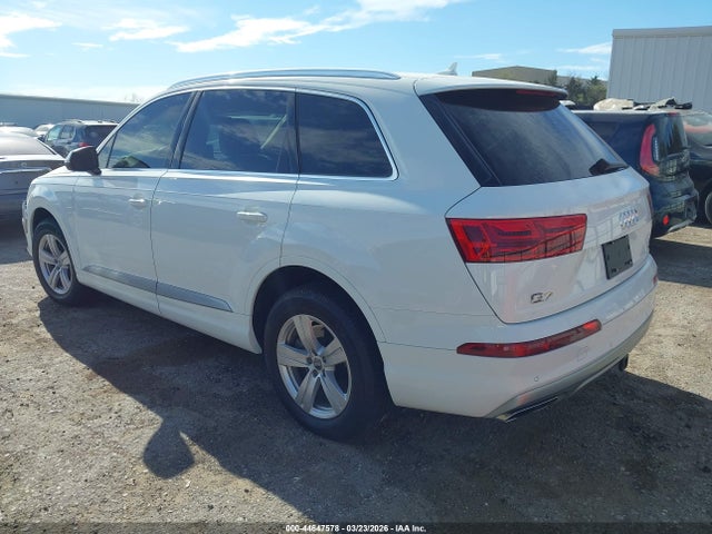 44647578 :رقم المزاد ، WA1LHAF75KD038474 vin ، 2019 Audi Q7 45 Premium/45 Se Premium مزاد بيع