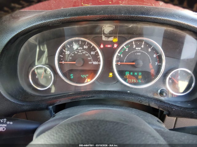 2011 JEEP WRANGLER UNLIMITED 1J4BZ3H10BL602602 Photo 6