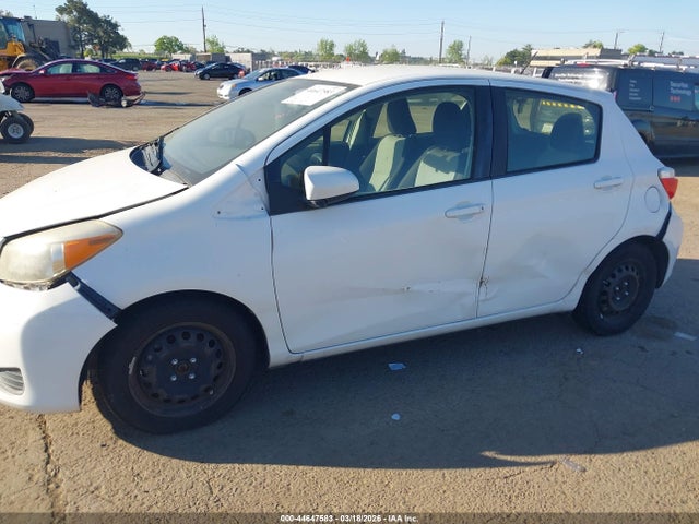JTDKTUD31ED575591 Toyota Yaris Le (tmc/cbu Plant)