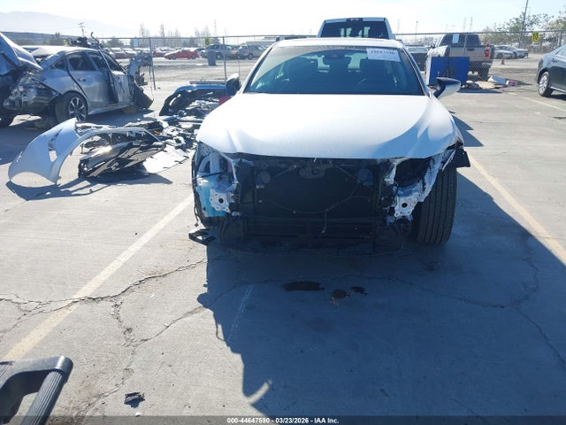 44647590 :رقم المزاد ، 58ADA1C11RU052644 vin ، 2024 Lexus Es 300h مزاد بيع