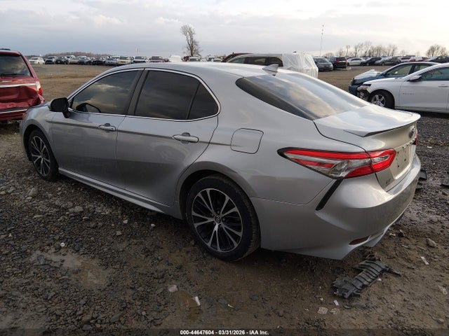 44647604 :رقم المزاد ، 4T1B11HK9KU844580 vin ، 2019 Toyota Camry Se مزاد بيع