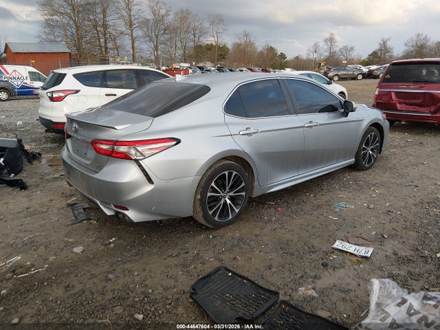 44647604 :رقم المزاد ، 4T1B11HK9KU844580 vin ، 2019 Toyota Camry Se مزاد بيع
