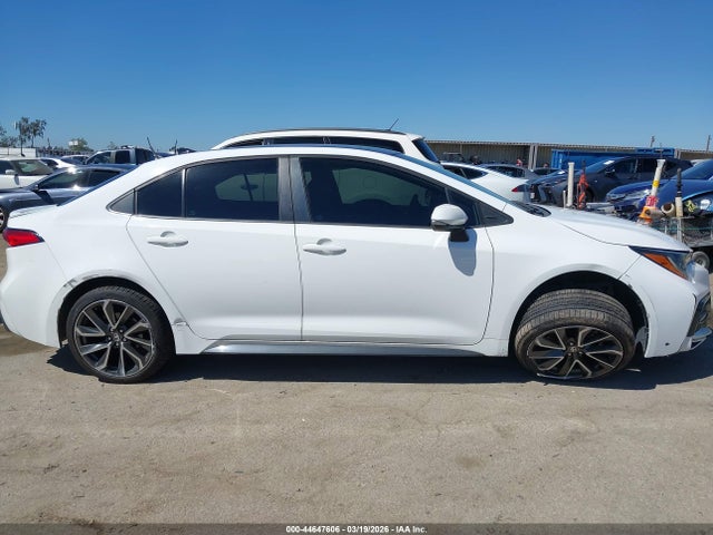 Toyota COROLLA SE 2022 5YFS4MCE4NP101664 Image 13