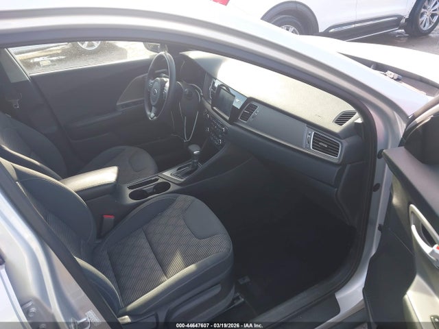 2017 KIA NIRO KNDCB3LC5H5064869 Photo 4