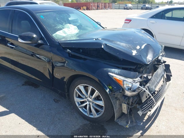 44647658 :رقم المزاد ، JN1BV7AP2FM338129 vin ، 2015 Infiniti Q50 مزاد بيع