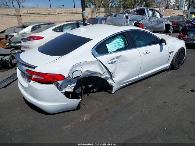 Jaguar Xf V6 Sc 2014 SAJWA0EX4E8U09738 Image 4
