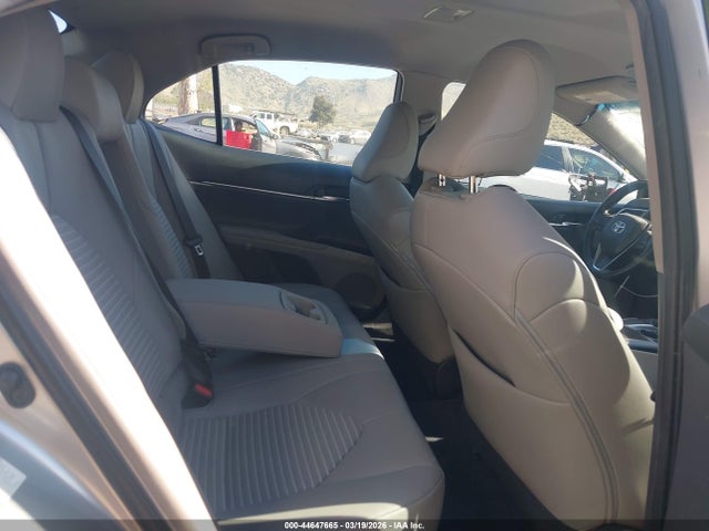 4T1B11HKXJU085453 Toyota CAMRY SE