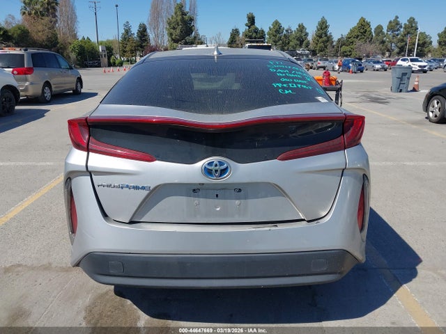 Toyota Prius Prime Premium 2018 JTDKARFP2J3077595 Image 17