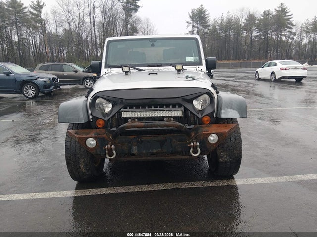 44647684 :رقم المزاد ، 1J4AA2D12BL514041 vin ، 2011 Jeep Wrangler Sport مزاد بيع