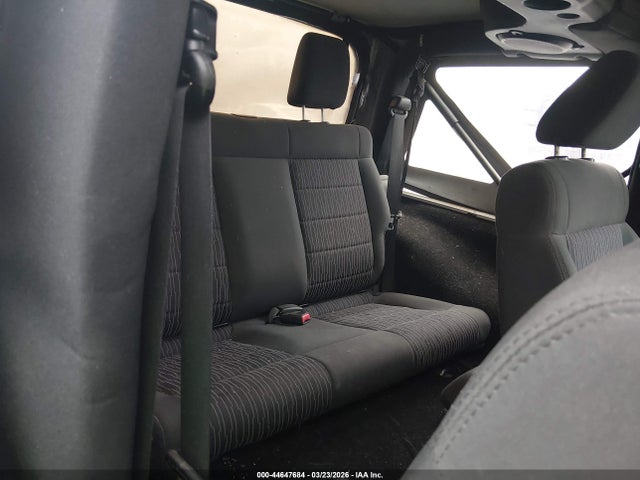 44647684 :رقم المزاد ، 1J4AA2D12BL514041 vin ، 2011 Jeep Wrangler Sport مزاد بيع