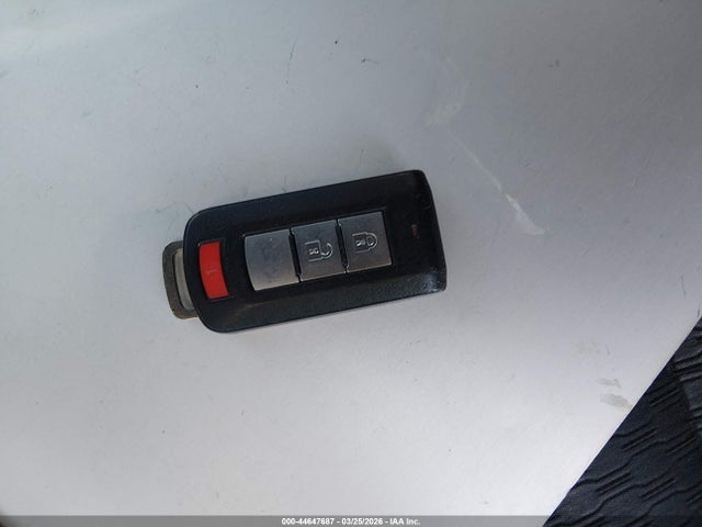 JA4AD3A35EZ015190 Mitsubishi Outlander Se