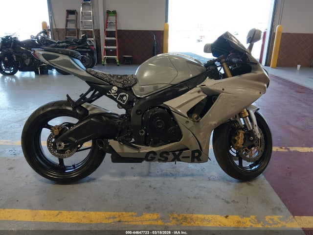 JS1GR7MA4H2100080 Suzuki GSX-R750