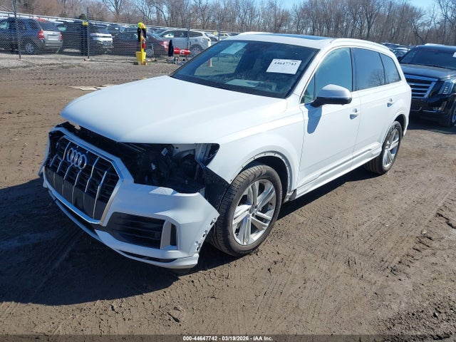 2021 Audi Q7 Premium 55 Tfsi Quattro Tiptronic მანქანა იყიდება აუქციონზე, vin: WA1AXAF71MD028795, აუქციონის ნომერი: 44647742