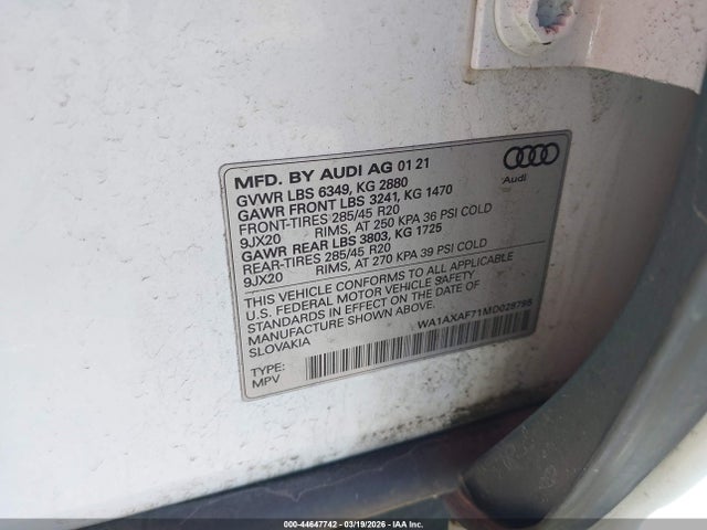 2021 Audi Q7 Premium 55 Tfsi Quattro Tiptronic მანქანა იყიდება აუქციონზე, vin: WA1AXAF71MD028795, აუქციონის ნომერი: 44647742