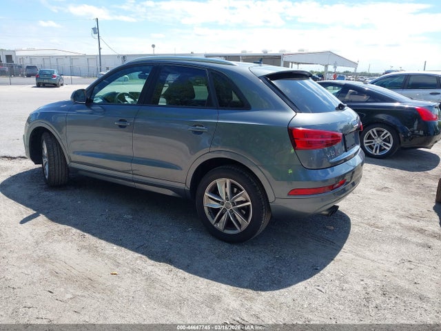 2017 AUDI Q3 WA1BCCFS0HR005131 Photo 2