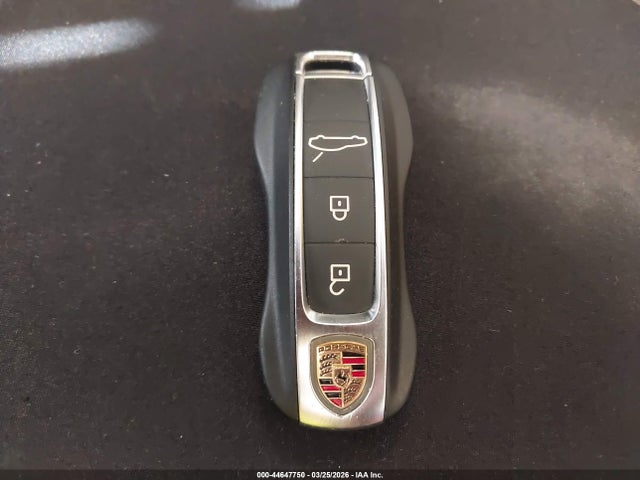 Auction sale of the 2020 Porsche Panamera E-hybrid 4, vin: WP0AE2A73LL132265, lot number: 44647750