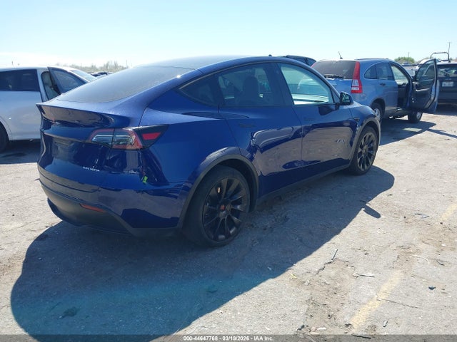 2021 TESLA MODEL Y 5YJYGAEE8MF297969 Photo 3