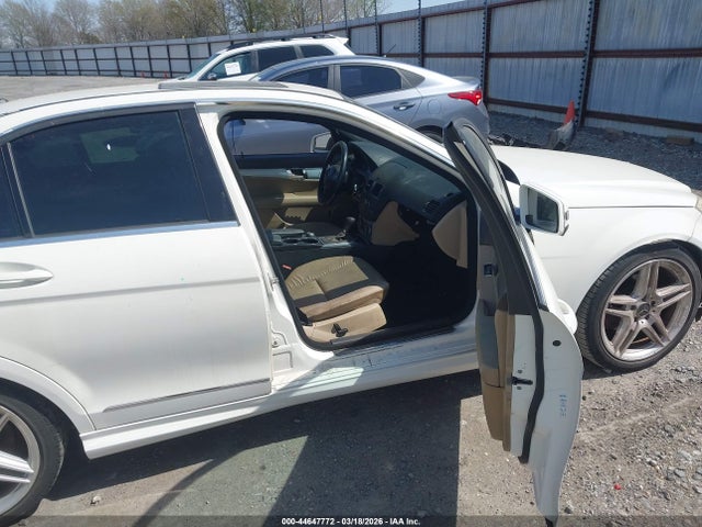 Aukcja sprzedaży 2010 Mercedes-benz C 300 Luxury/sport, vin: WDDGF5EB8AF421926, numer aukcji: 44647772