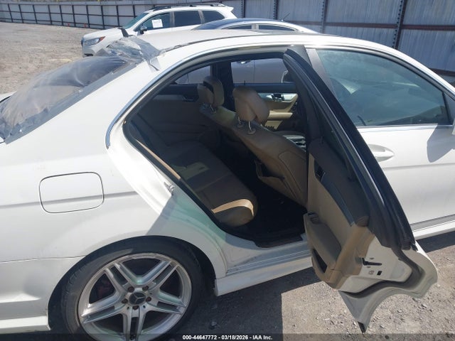 Aukcja sprzedaży 2010 Mercedes-benz C 300 Luxury/sport, vin: WDDGF5EB8AF421926, numer aukcji: 44647772
