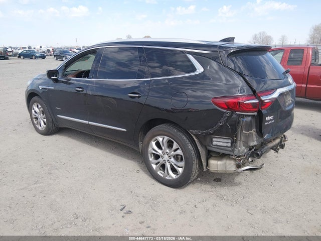 44647773 :رقم المزاد ، 5GAERDKW3JJ177031 vin ، 2018 Buick Enclave Avenir مزاد بيع