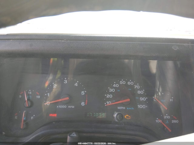 2004 Jeep Wrangler Sahara მანქანა იყიდება აუქციონზე, vin: 1J4FA59S04P703873, აუქციონის ნომერი: 44647775