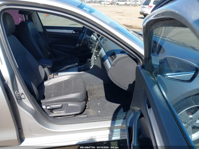 Продаж на аукціоні авто 2012 Volkswagen Passat 2.5l Se, vin: 1VWBP7A33CC076978, номер лоту: 44647794