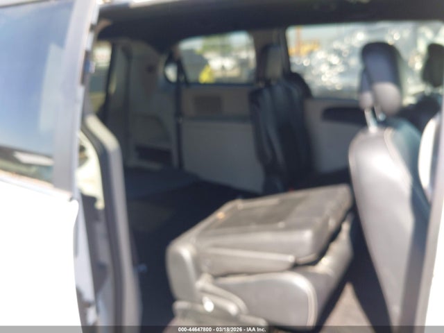 2C4RDGCG3HR866001 Dodge Grand Caravan Sxt