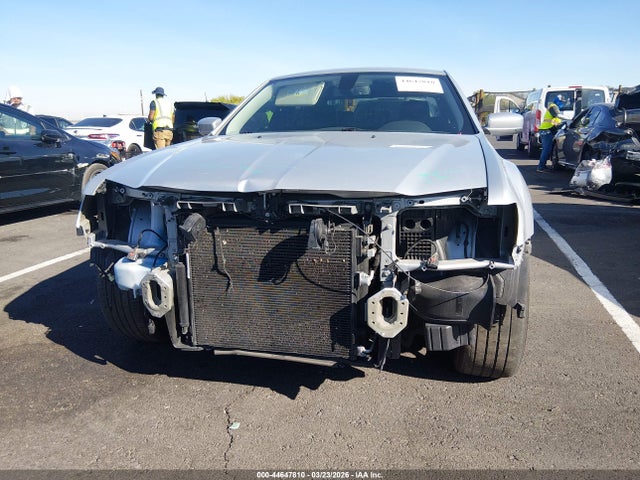 Продажа на аукционе авто 2023 Chrysler 300 Touring L, vin: 2C3CCADG2PH691530, номер лота: 44647810