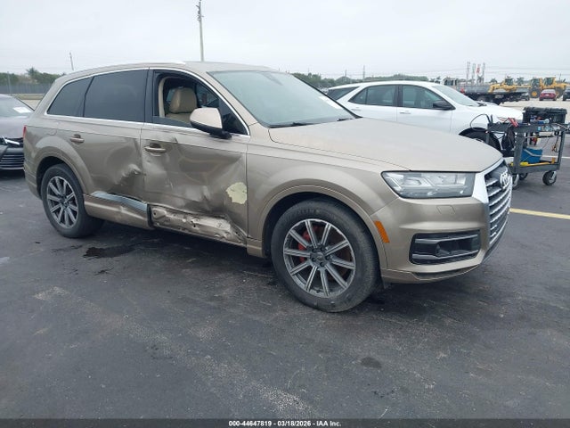 2018 AUDI Q7 WA1LHAF73JD017136 Photo 0
