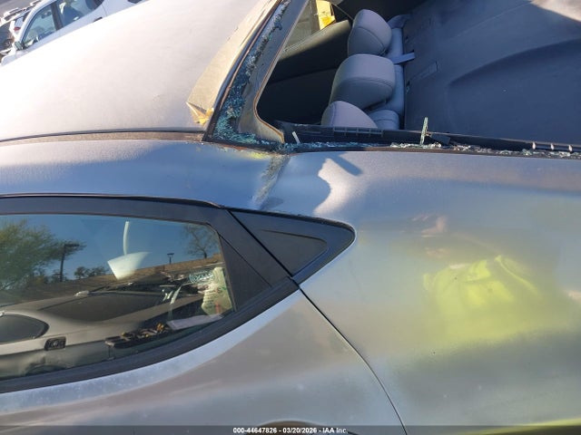 44647826 :رقم المزاد ، KMHDH4AE2CU278015 vin ، 2012 Hyundai Elantra Gls (ulsan Plant) مزاد بيع