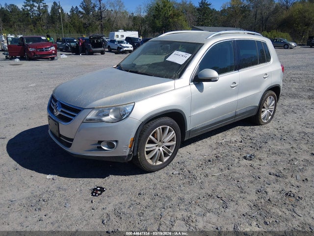 44647834 :رقم المزاد ، WVGBV75N89W500534 vin ، 2009 Volkswagen Tiguan Se/sel مزاد بيع