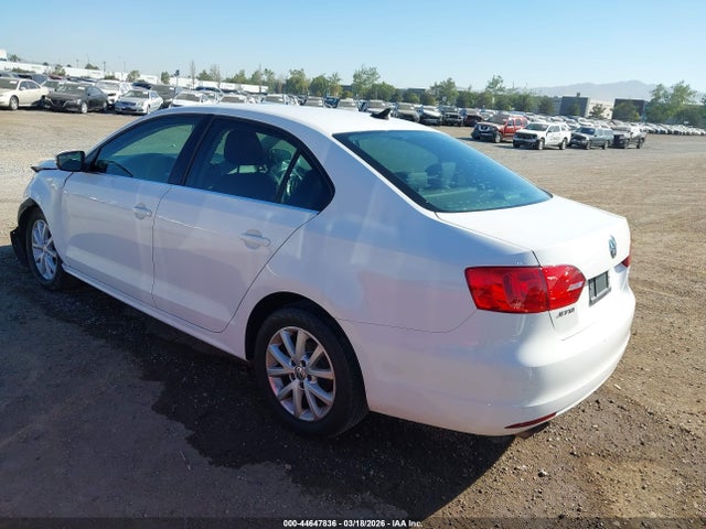 44647836 :رقم المزاد ، 3VWDP7AJ3DM398849 vin ، 2013 Volkswagen Jetta Se مزاد بيع