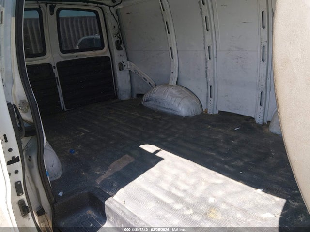 2010 CHEVROLET EXPRESS 1500 1GCUGADX5A1114310 Photo 7