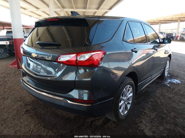 3GNAXHEV5JS512082 Chevrolet EQUINOX LS