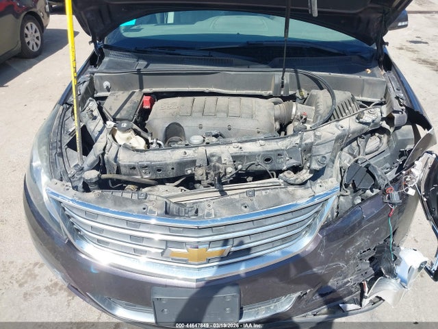44647849 :رقم المزاد ، 1GNKRHKD2FJ321190 vin ، 2015 Chevrolet Traverse 2lt مزاد بيع