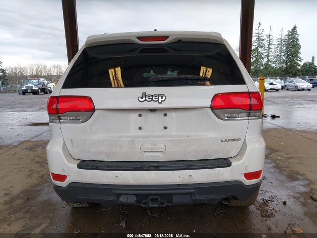1C4RJEAG7HC916133 Jeep Grand Cherokee Laredo 4x2