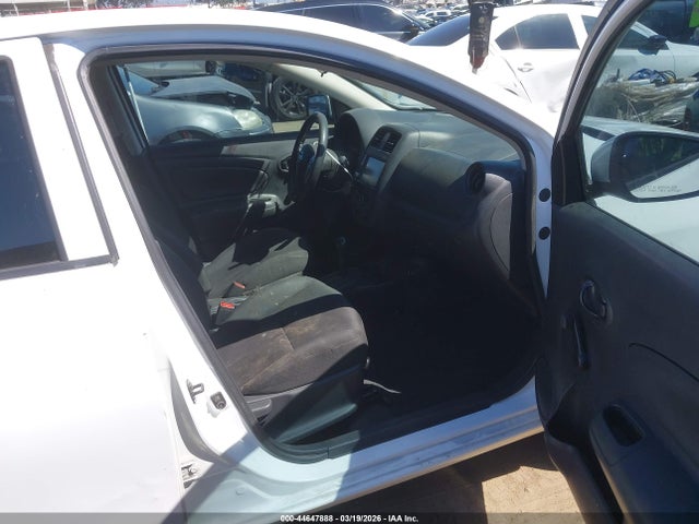 3N1CN7AP8KL870252 Nissan Versa 1.6 S+