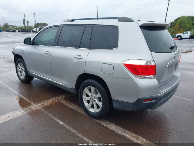 Auction sale of the 2011 Toyota Highlander Base V6/se V6, vin: 5TDZK3EH7BS049780, lot number: 44647894