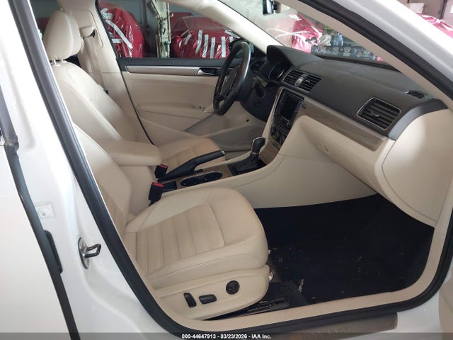 1VWCT7A37HC074707 Volkswagen Passat 1.8t Sel Premium