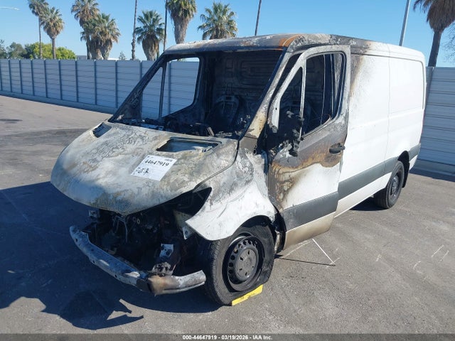 44647919 :رقم المزاد ، W1Y70BGY8PT125418 vin ، 2023 Mercedes-benz Sprinter 1500 Standard Roof 4-cyl Gas مزاد بيع