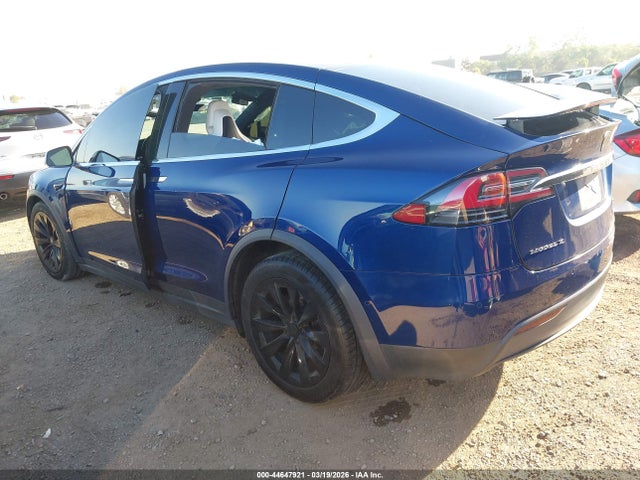 Продажа на аукционе авто 2018 Tesla Model X 100d/75d/p100d, vin: 5YJXCBE29JF120961, номер лота: 44647921
