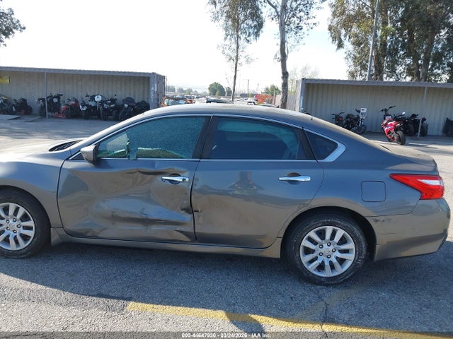 1N4AL3AP9HC260874 Nissan Altima 2.5 S
