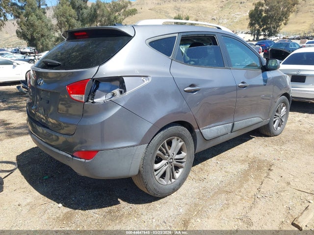44647945 :رقم المزاد ، KM8JU3AG6FU055510 vin ، 2015 Hyundai Tucson Se مزاد بيع