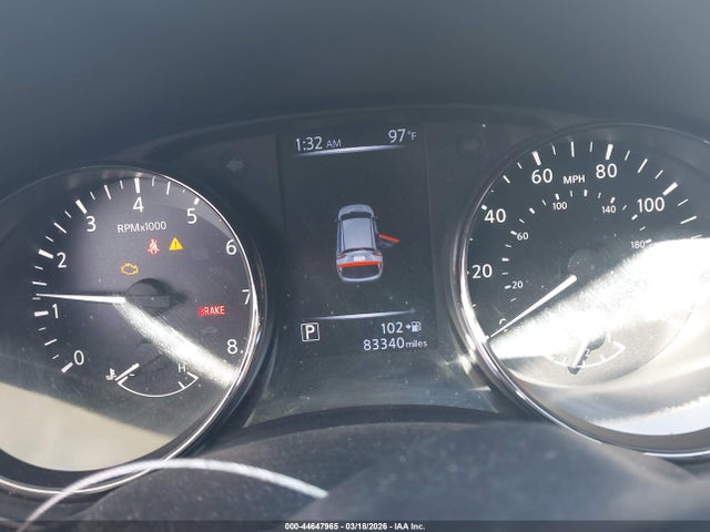 JN1BJ1CP8HW009688 Nissan Rogue Sport S
