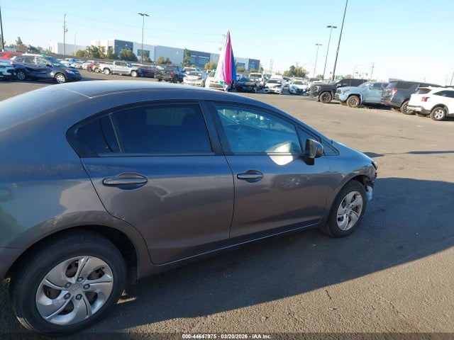 19XFB2F51FE226566 Honda Civic Lx